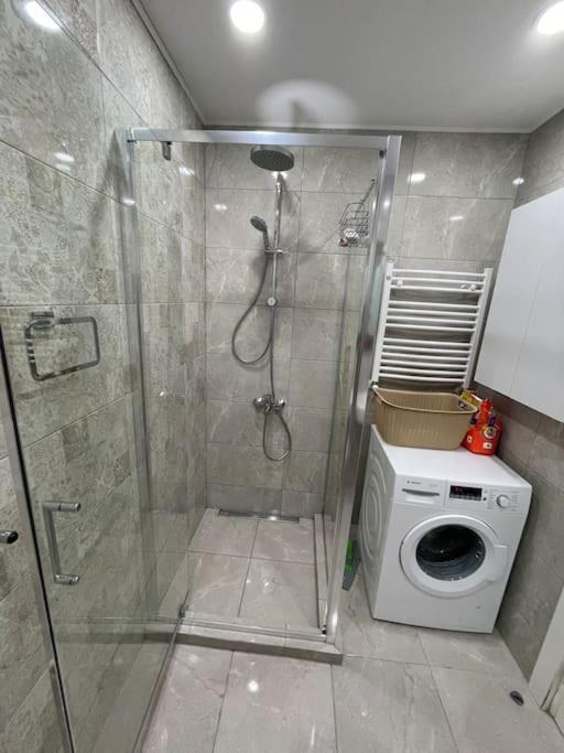 7Th Heaven Apartment In Central Tbiliszi Kültér fotó